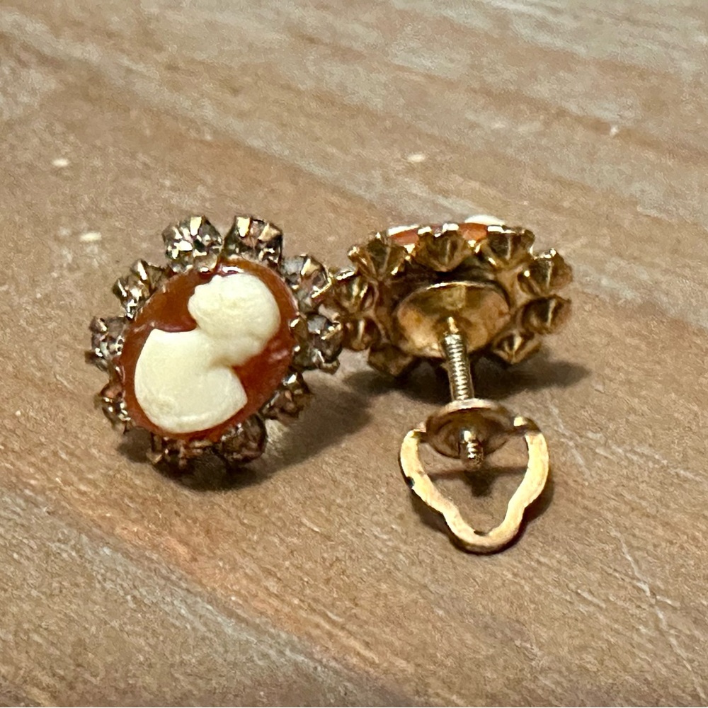 Vintage cameo earrings
